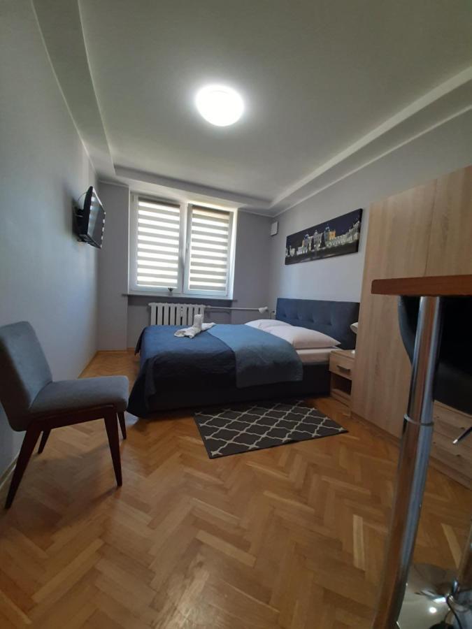 Doba Rent Pokoje Centrum Palacowa Białystok Esterno foto