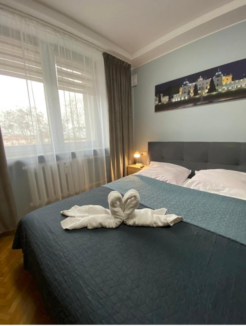 Doba Rent Pokoje Centrum Palacowa Białystok Esterno foto
